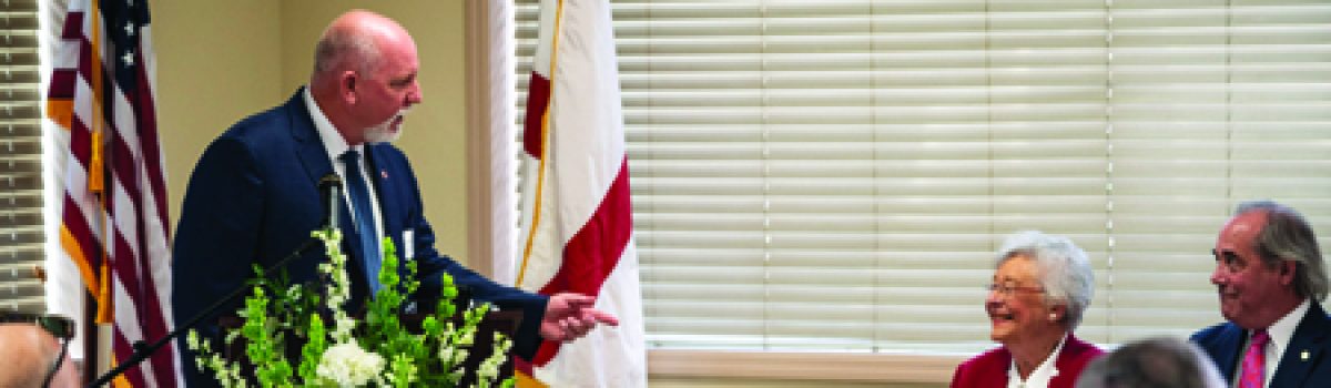 Ivey awards $14.8 million grant to Scottsboro WS&G